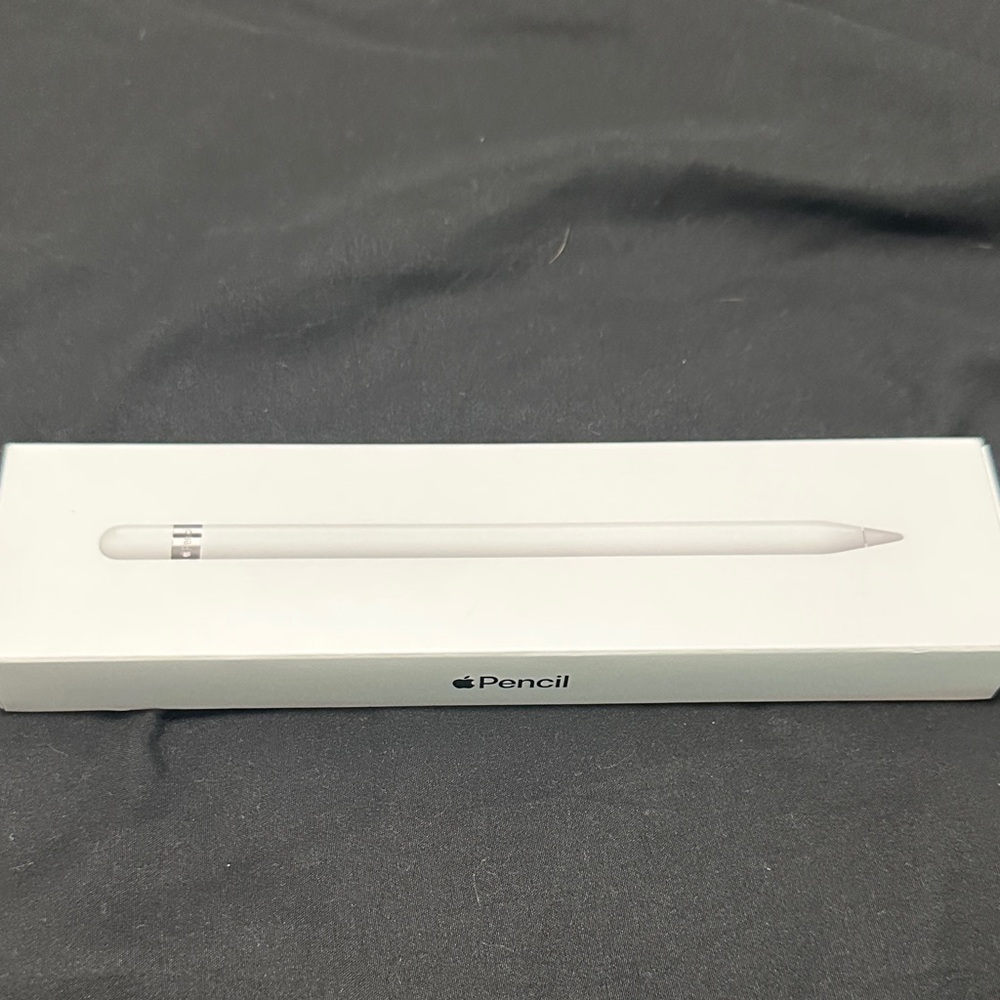Apple Pencil in Elegant White